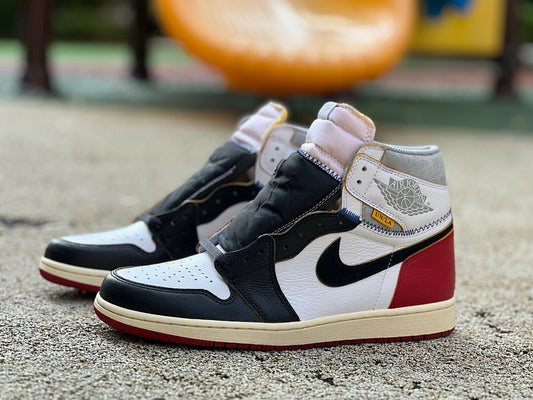 Union Los Angeles x Air Jordan 1 Retro High OG 'Black Toe' BV1300-106
