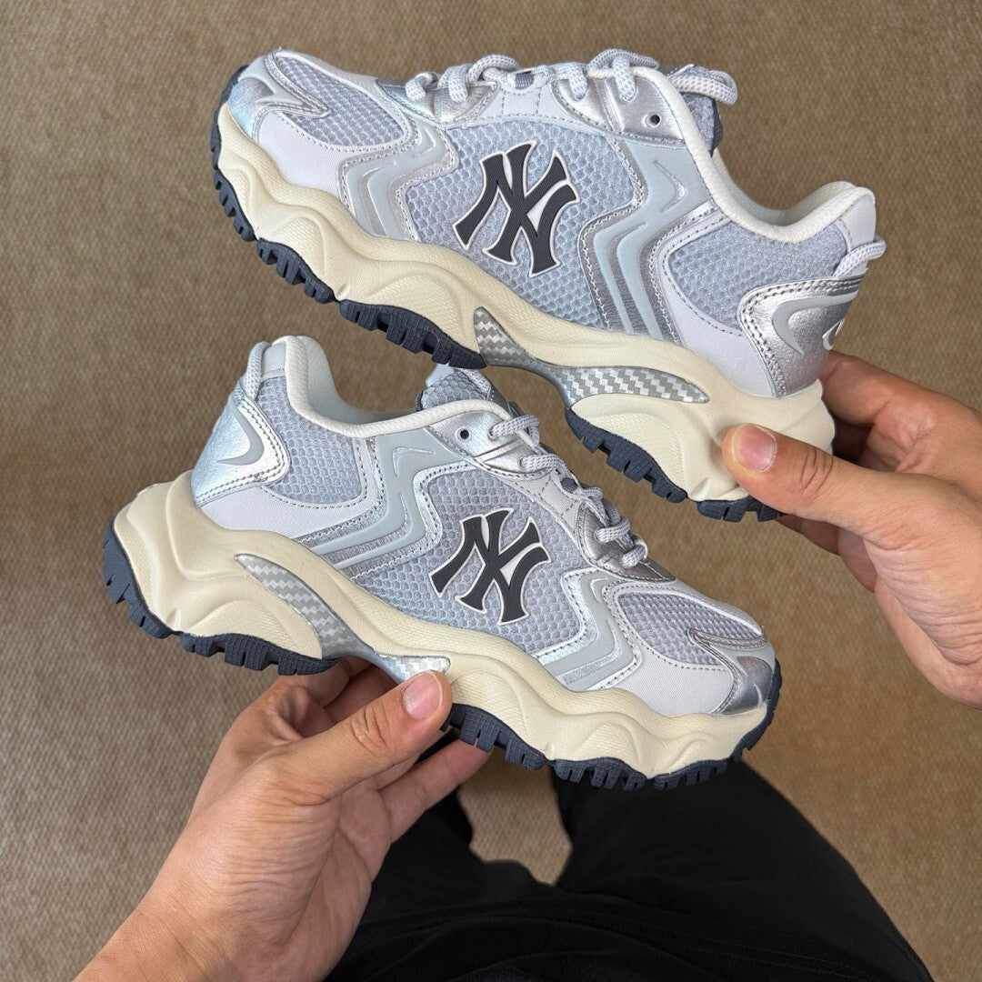MLBN Big Baller A Chunky Sneaker New York Yankees Silver 3ASXC011N