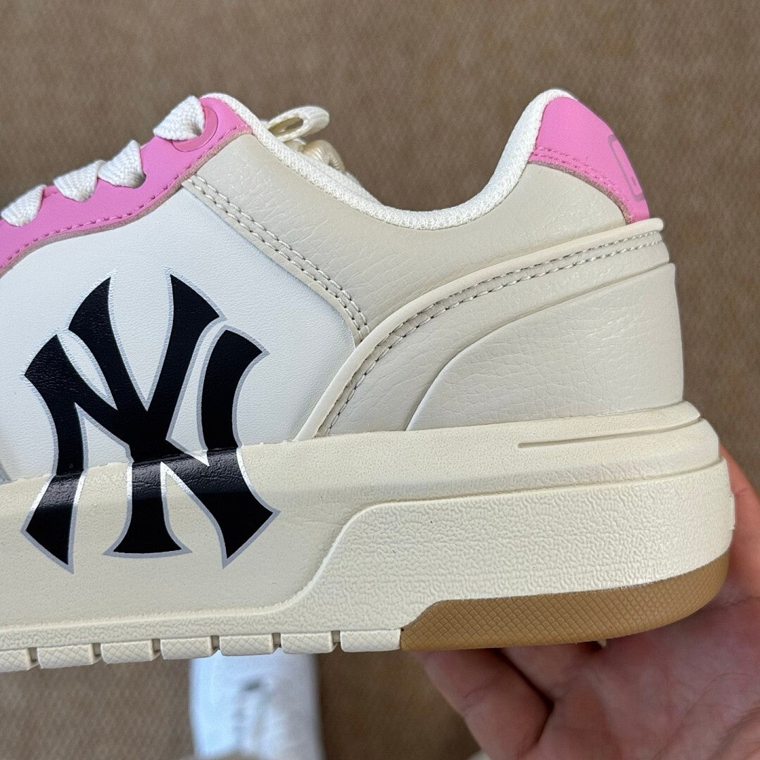 MLB Chunky Liner New York Yankees Moonlit Mysteries Pink White Sneakers 3ASXCB01N-50PKS