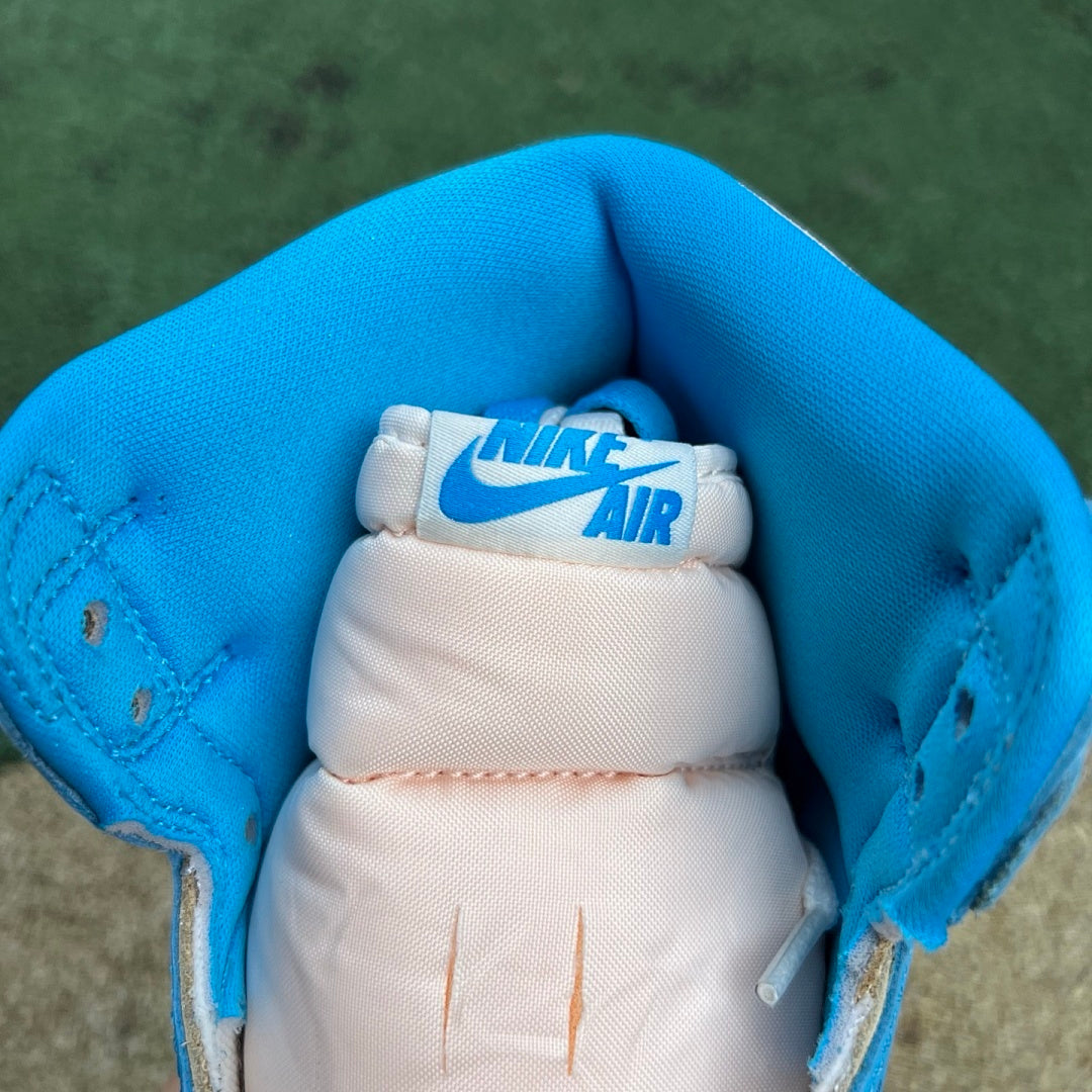 Air Jordan 1 Retro High OG 'University Blue' 555088-134
