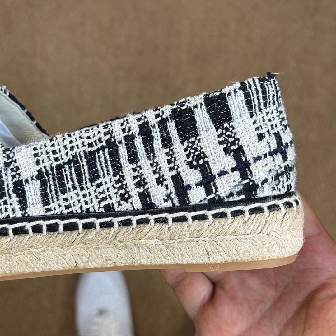 Chanel Black and White Tweed CC Logo Espadrilles with Black Lambskin Cap Toe