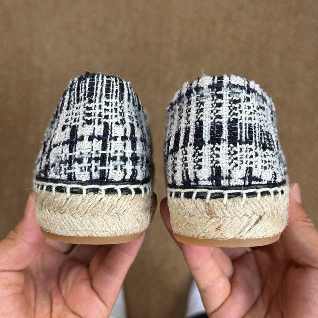 Chanel Black and White Tweed CC Logo Espadrilles with Black Lambskin Cap Toe