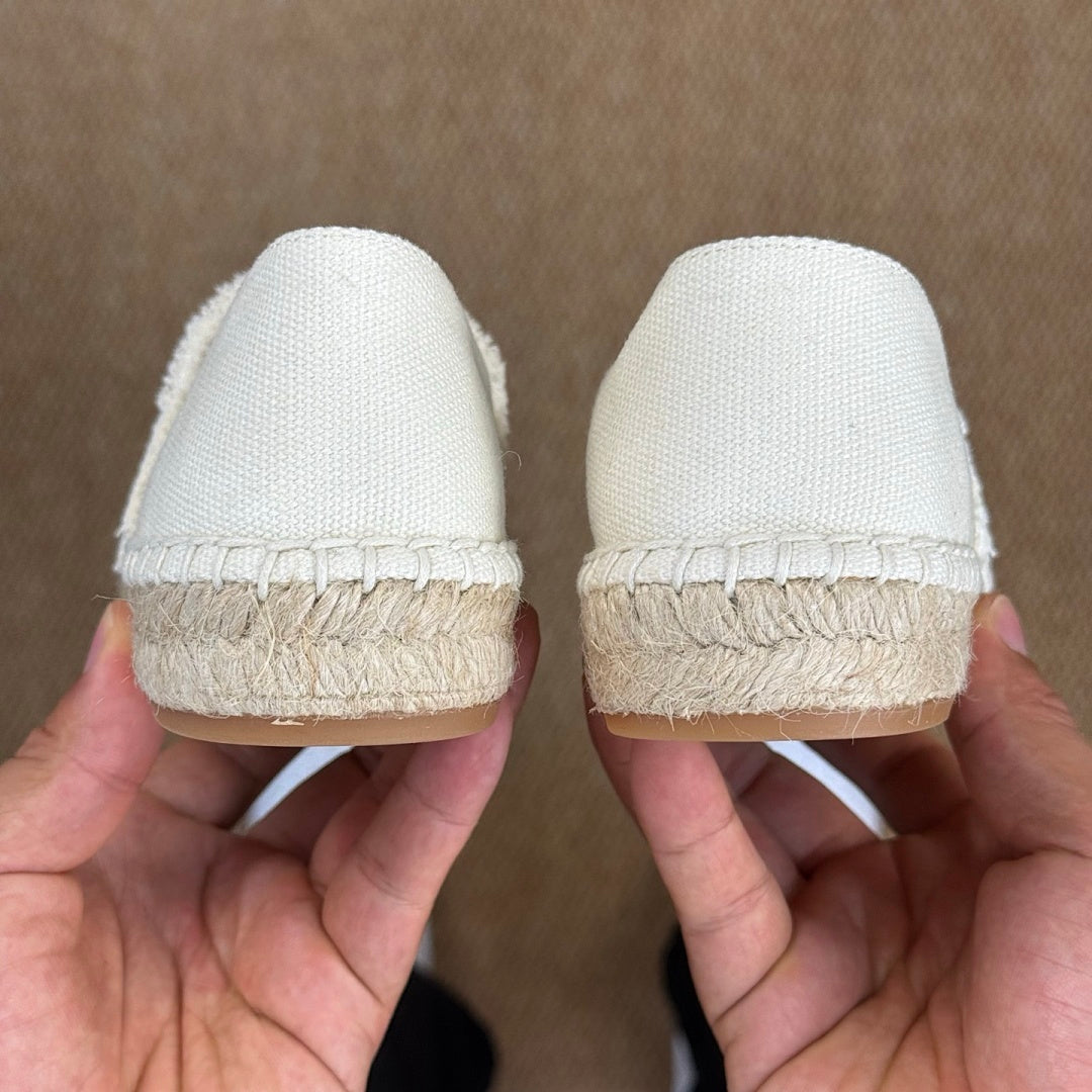 Chanel Espadrilles Mixed Fibers Ecru & Black CC Logo