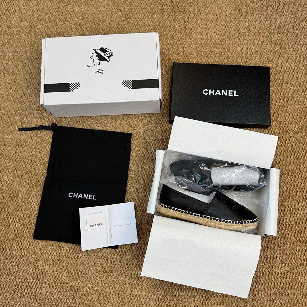 Chanel Black Leather CC Logo Espadrilles