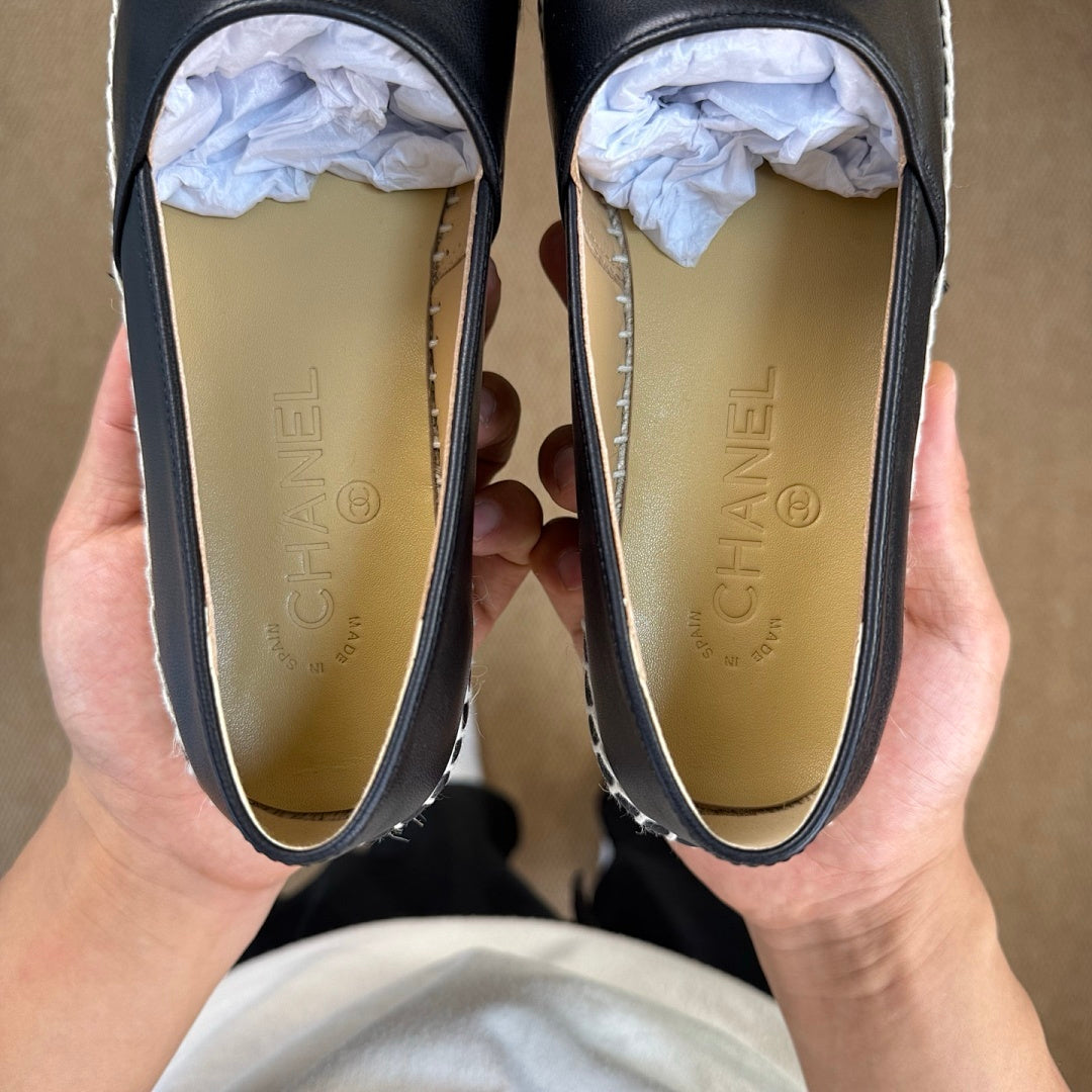 Chanel Black Leather CC Logo Espadrilles