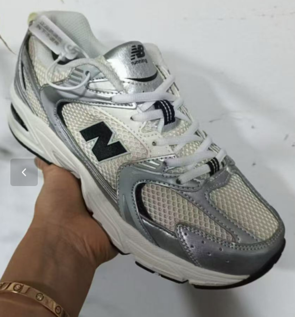 New Balance 530 White Silver Metallic Running Shoes Sneakers MR530KA