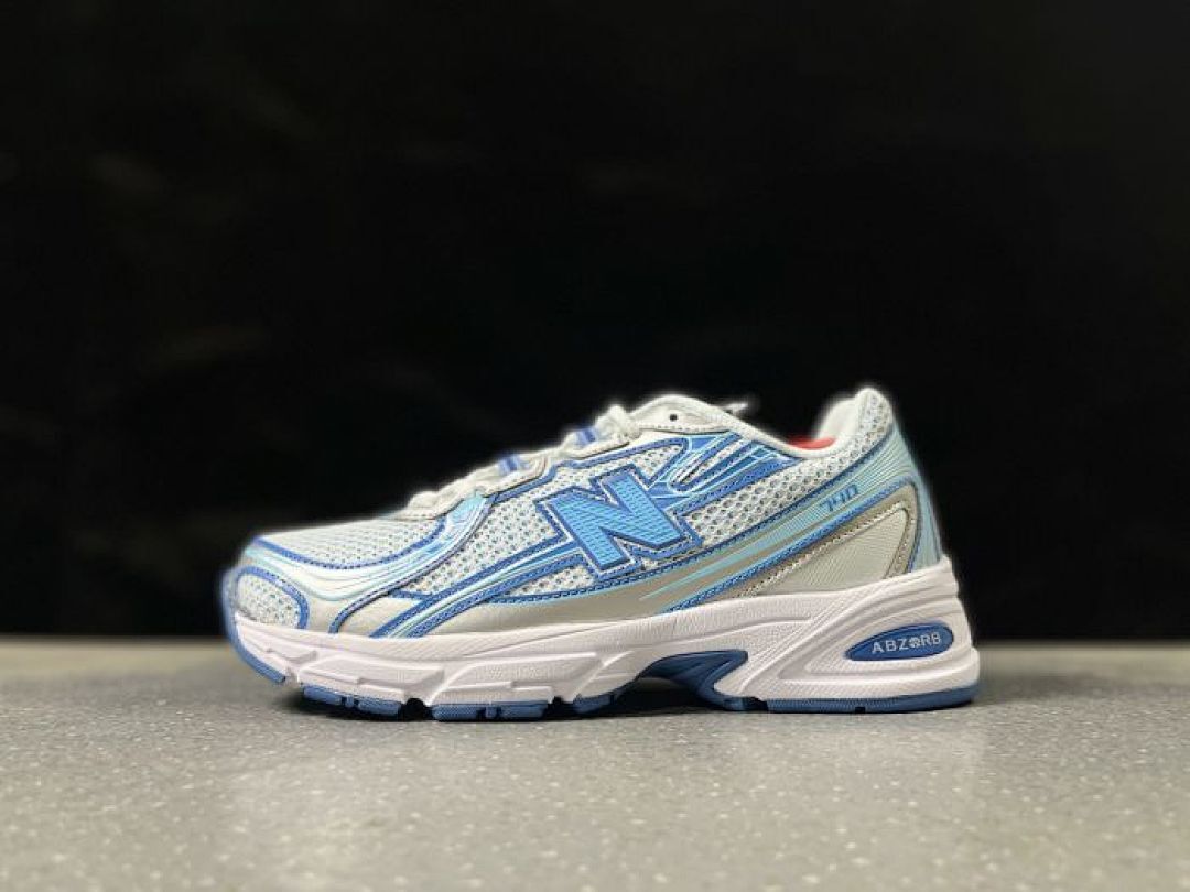 New Balance 1906R Reflection White Light Blue Silver Running Shoes M1906RCH