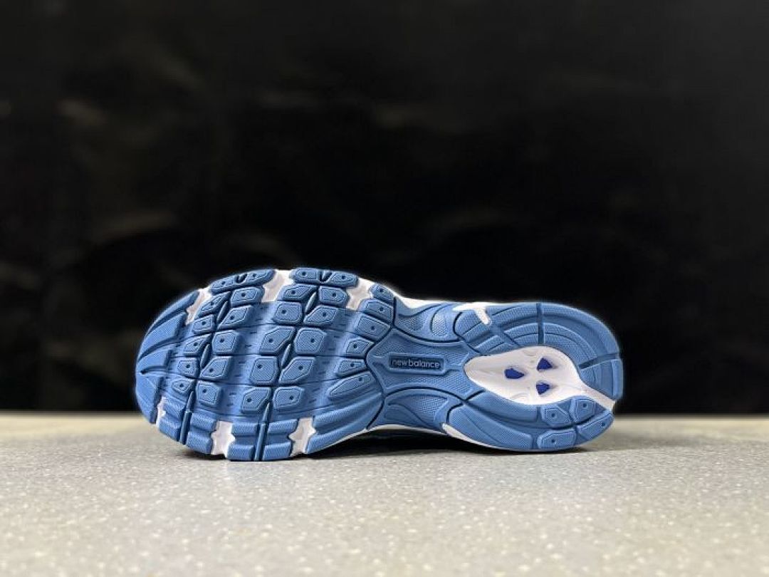 New Balance 1906R Reflection White Light Blue Silver Running Shoes M1906RCH
