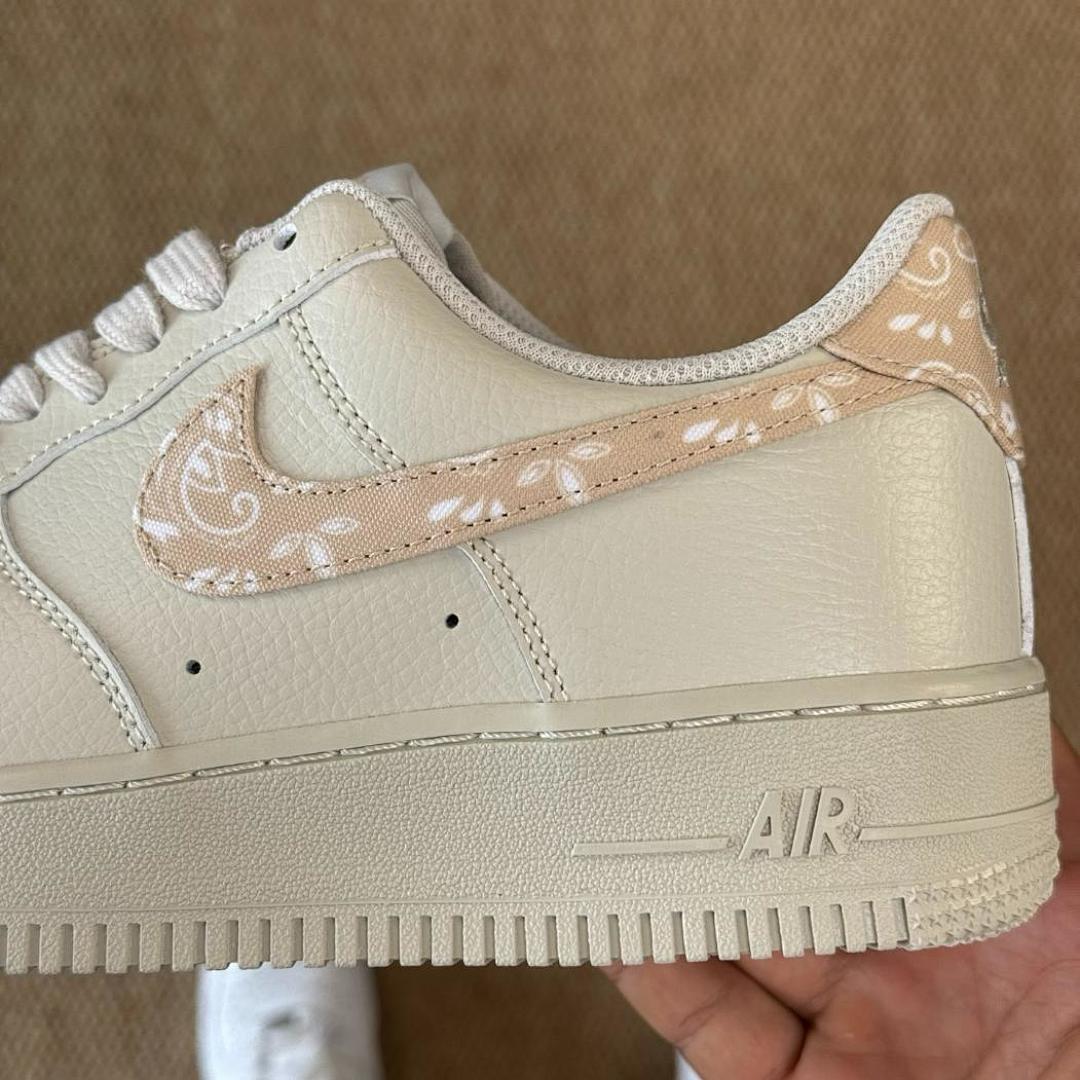 Nike Women's Air Force 1 Low 'Pink Paisley' White Pink Oxford DH4406-100