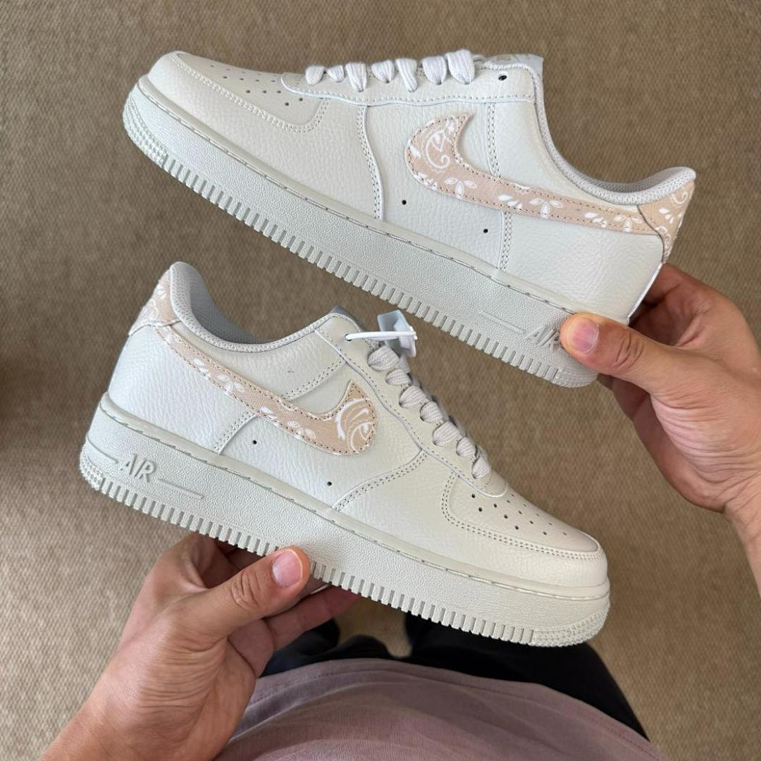 Nike Women's Air Force 1 Low 'Pink Paisley' White Pink Oxford DH4406-100