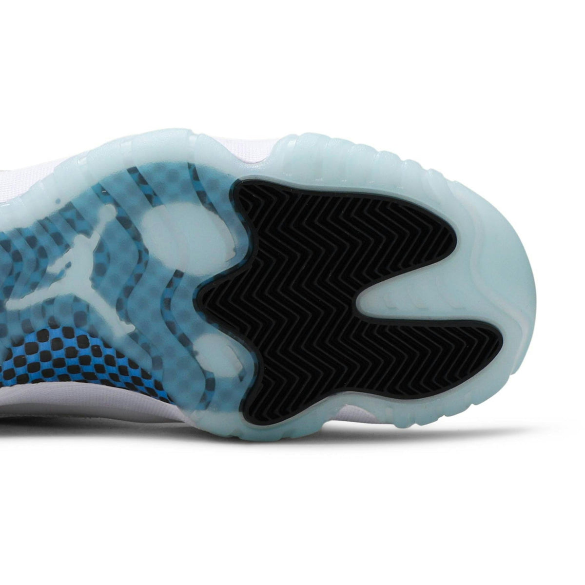 Air Jordan 11 Retro Low 'Legend Blue' AV2187-117