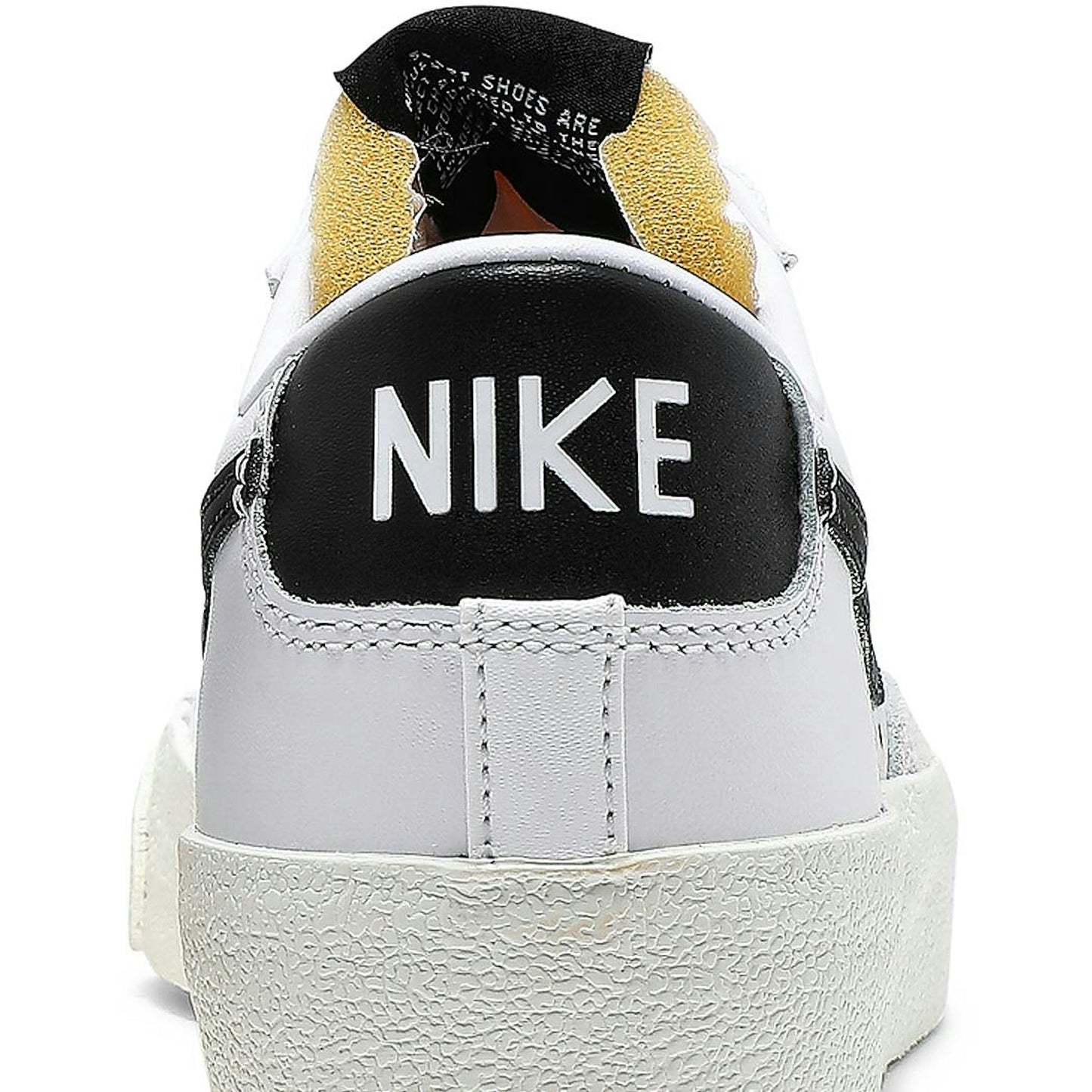( Women ) Nike Blazer Low ’77 ‘White Black’ DC4769-102