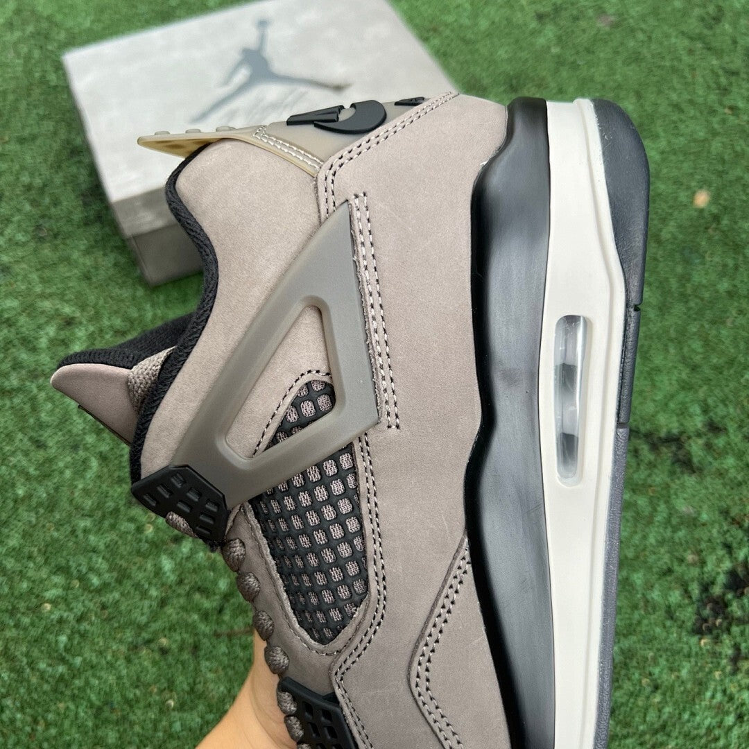 Air Jordan 4 Retro 'Taupe Haze' DB0732-200