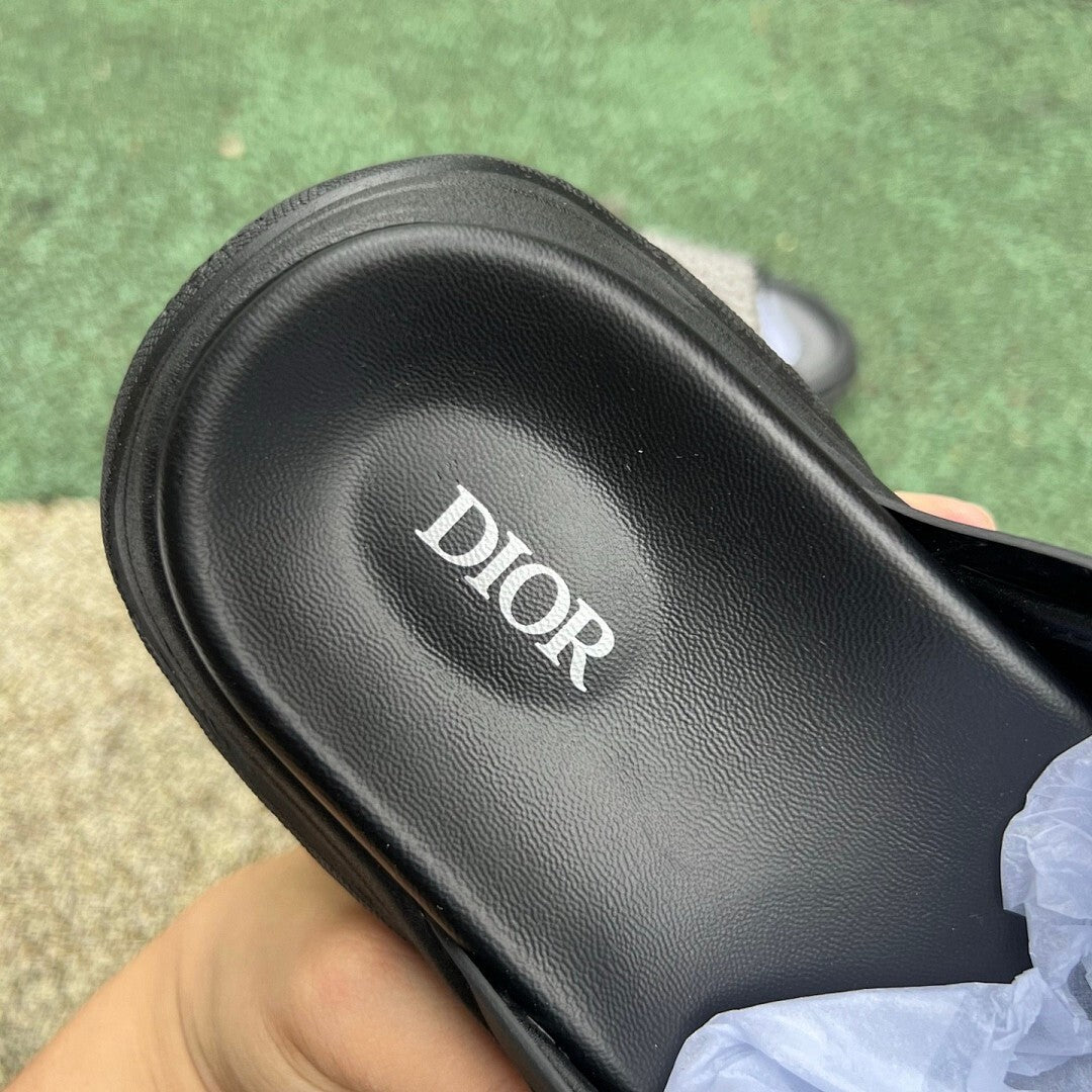 Dior Men's Black Oblique Jacquard Slide Sandals