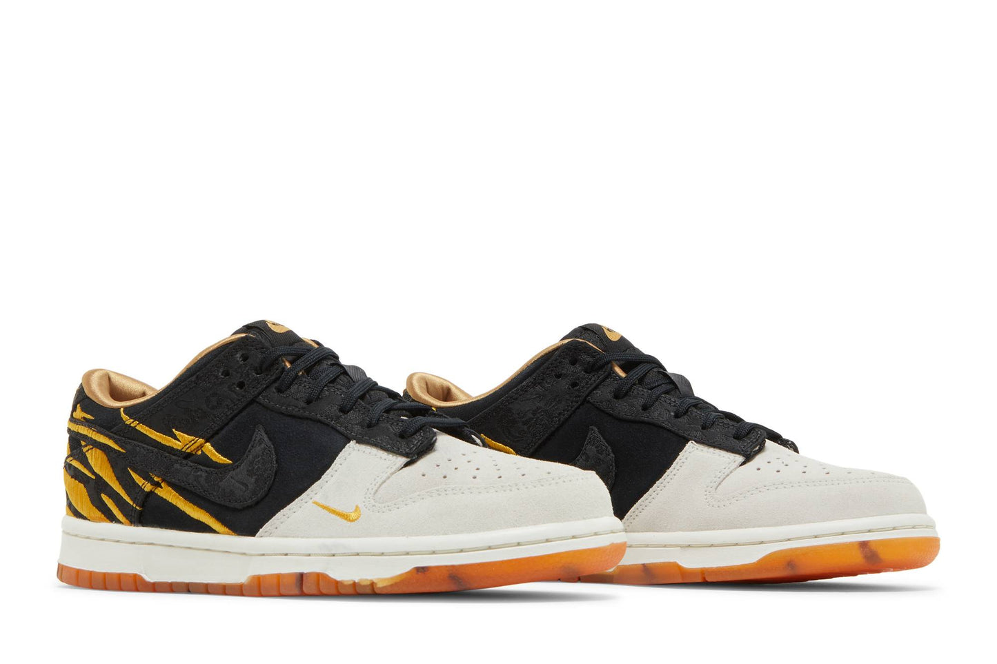 ( Grade School ) Nike Dunk Low ‘Year Of The Tiger’ DQ5351-001