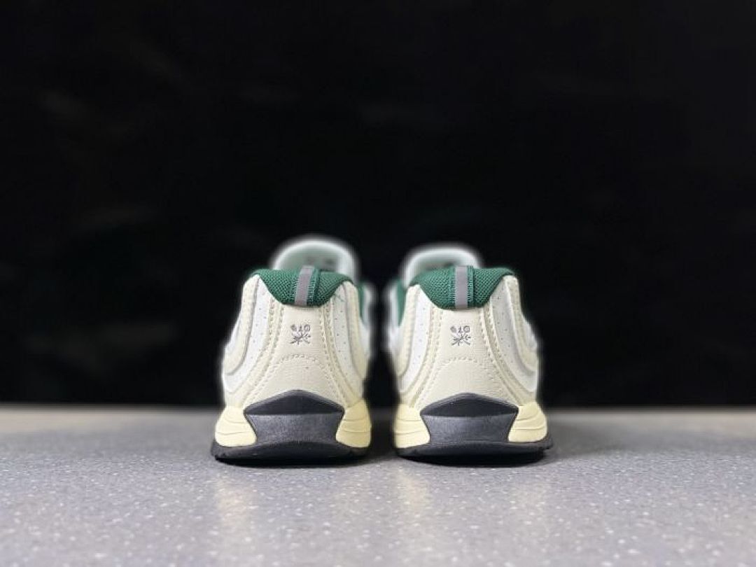New Balance 1906R Sea Salt Green Lifestyle Sneakers M1906RCD