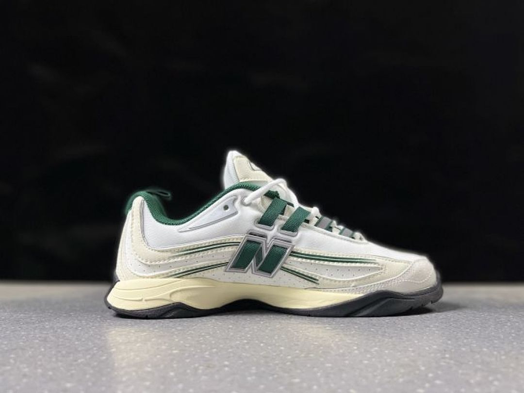 New Balance 1906R Sea Salt Green Lifestyle Sneakers M1906RCD