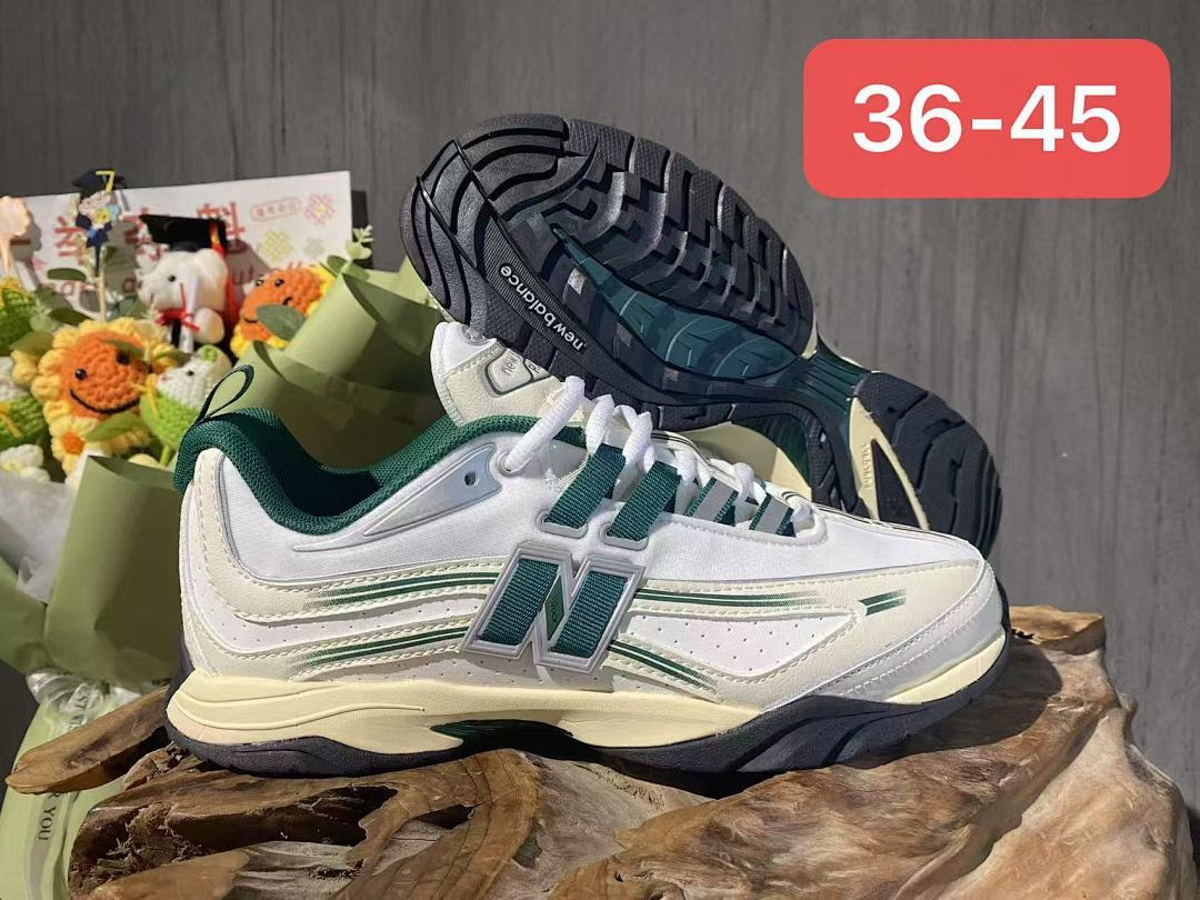 New Balance 1906R Sea Salt Green Lifestyle Sneakers M1906RCD