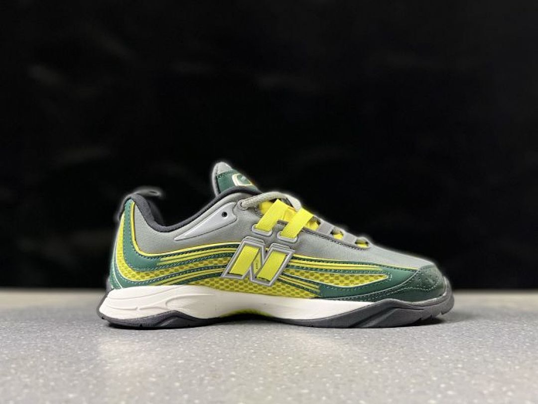 New Balance 1906R Green Yellow Grey Men's Lifestyle Sneakers - M1906RDG