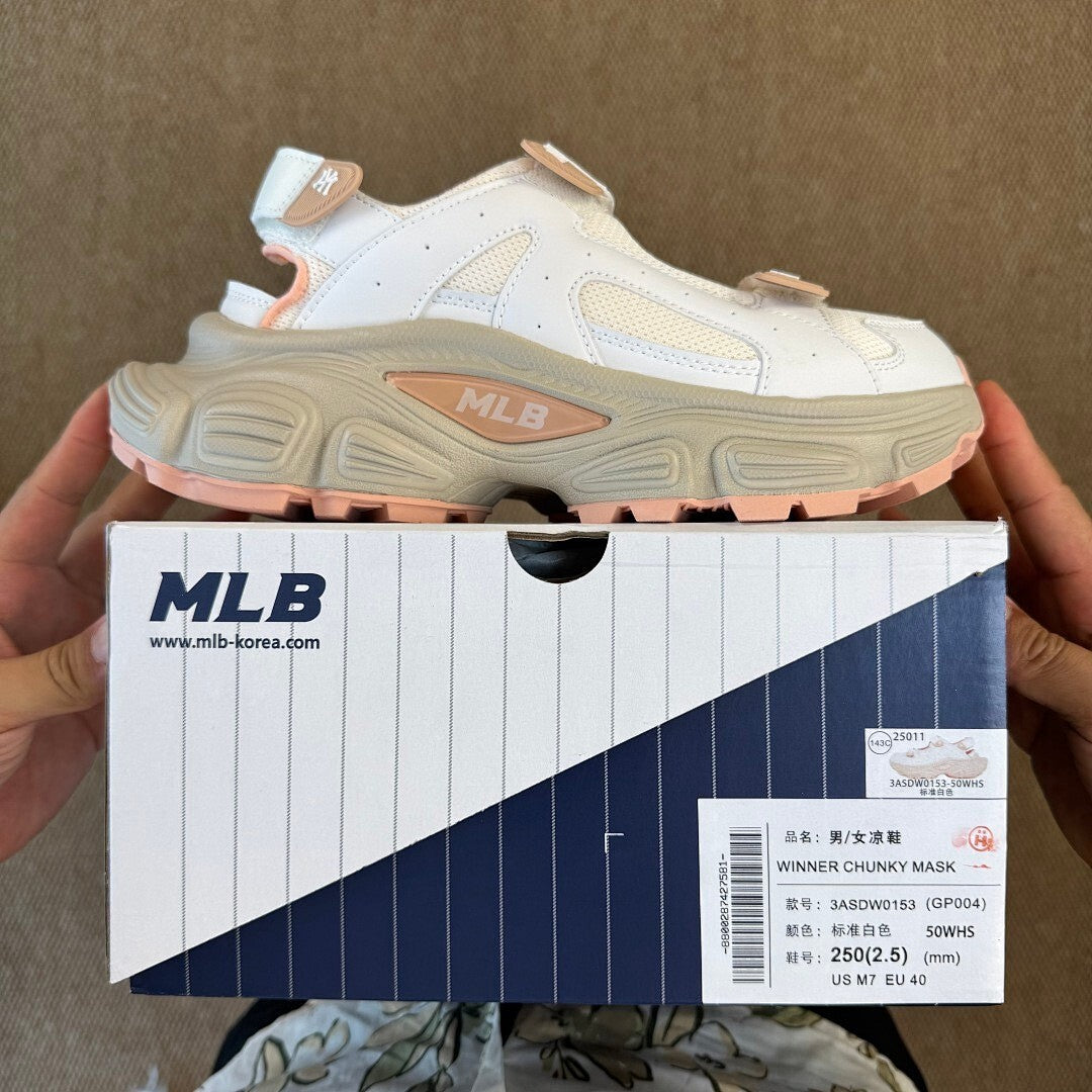 MLB Mega Ball Chunky Mule New York Yankees White Beige Pink 3AMBCMB1N-50CRS