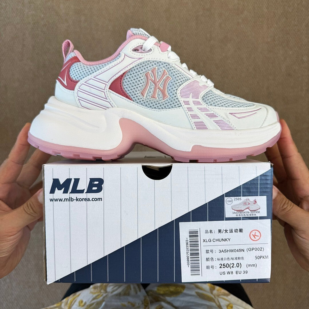 MLB Chunky Liner New York Yankees Sneakers White Pink 3ASXLAA3N-50PKS