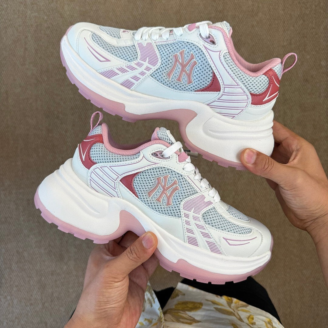 MLB Chunky Liner New York Yankees Sneakers White Pink 3ASXLAA3N-50PKS