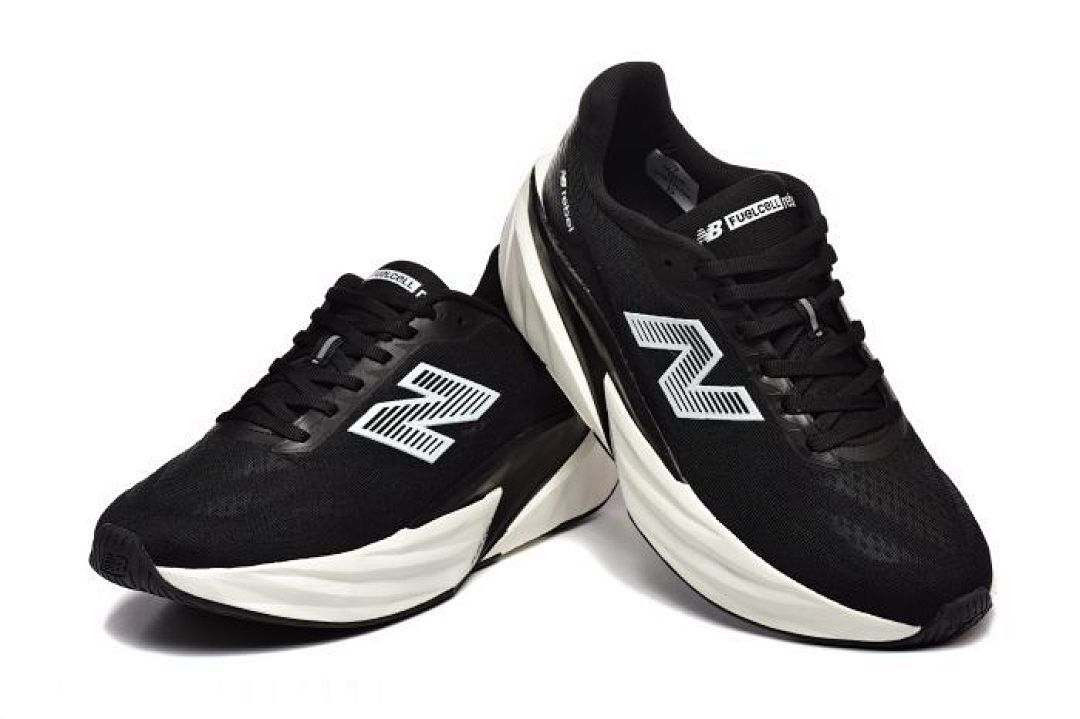 New Balance Men's FuelCell Rebel v2 Running Shoes Black White MFCXLM2