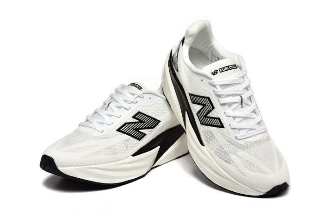 New Balance FuelCell Rebel v3 Running Shoes White Black MFCXWB3