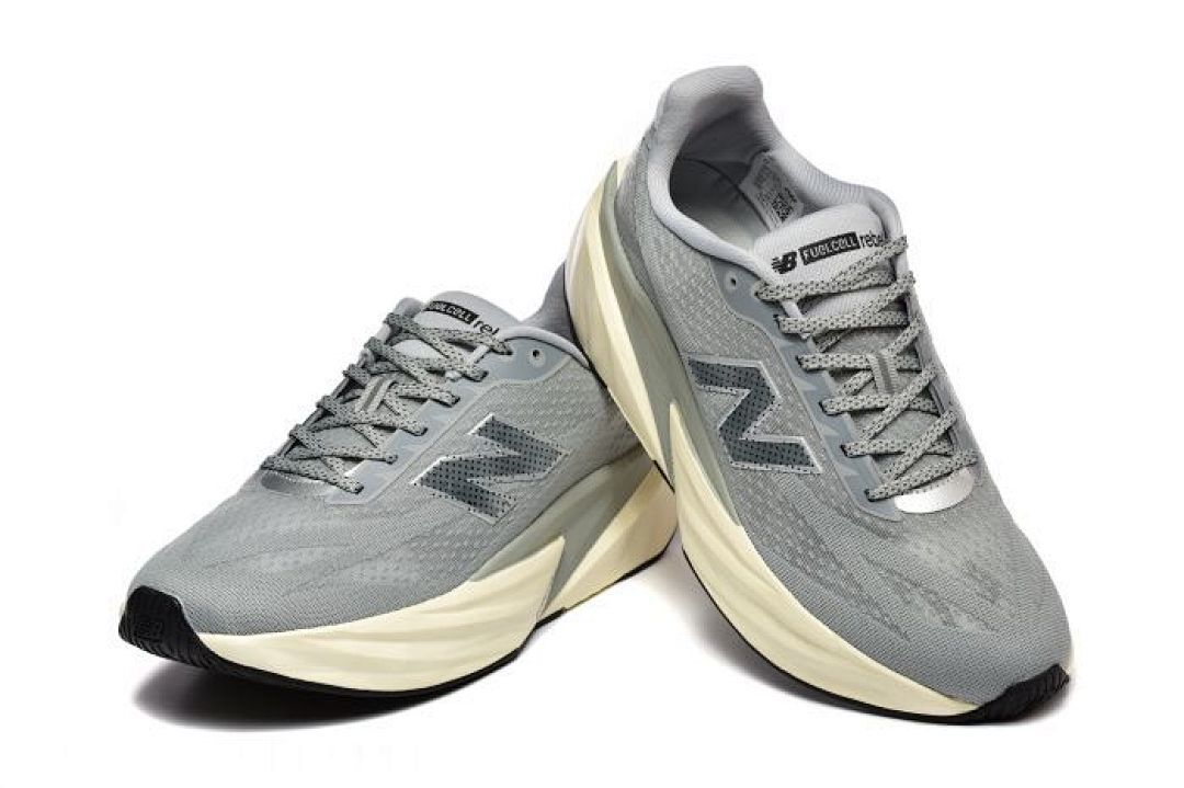 New Balance FuelCell SC Trainer V1 Men's Performance Running Shoes Grey Cream