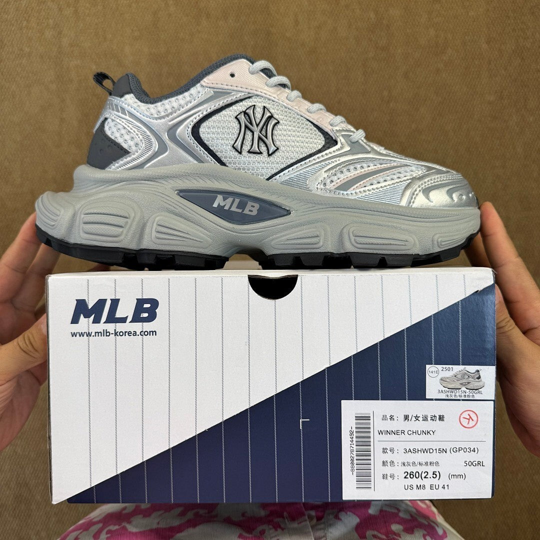 MLB New York Yankees Chunky Liner Basic Shoes Silver 3ASXCB12N 50SGS