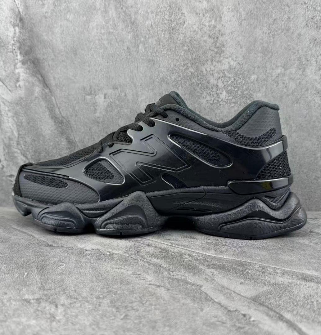 Adidas Ozweego Triple Black Chunky Trainers Men's Women's Lifestyle Sneakers FY2176