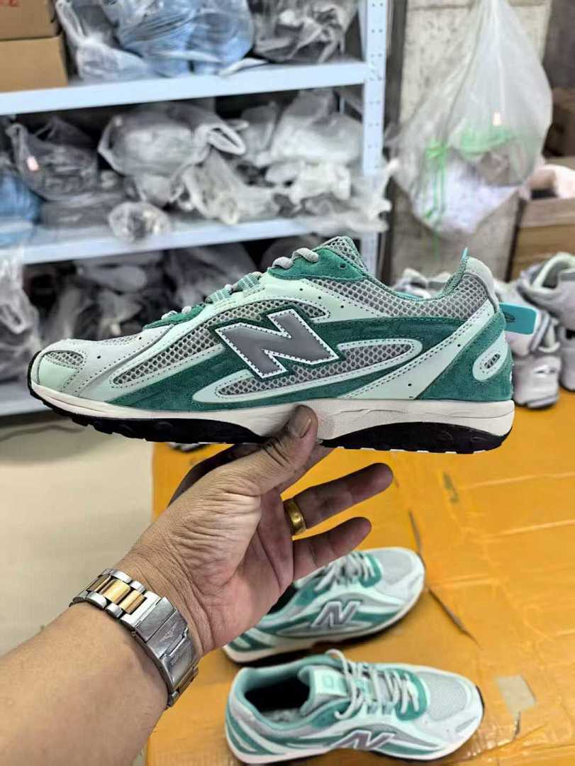 2040 Y2K Retro Running Sneakers Mint Green Teal Grey