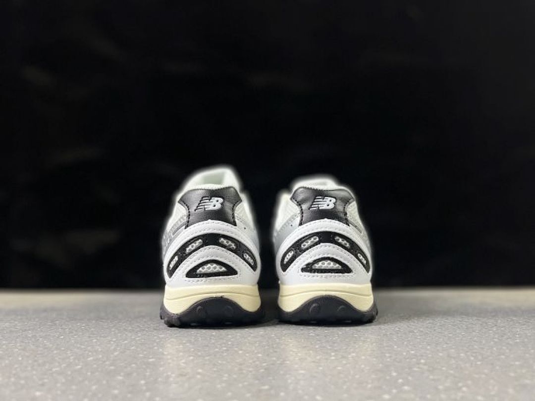New Balance 2002R White Silver Metallic M2002RHO Men's Women's Lifestyle Running Shoes Sneakers Trainers