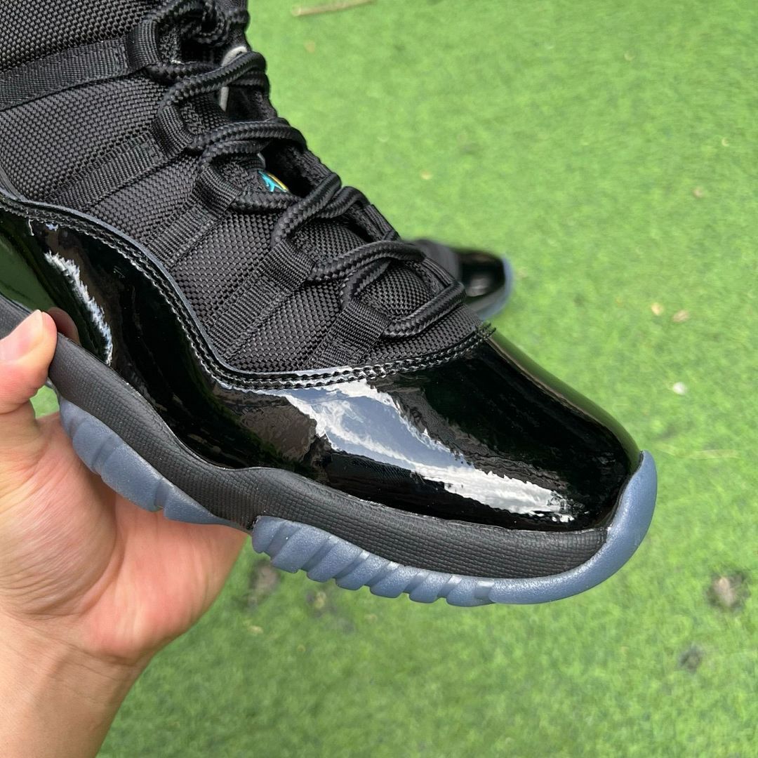 Air Jordan 11 Retro "Gamma Blue" 378037-006