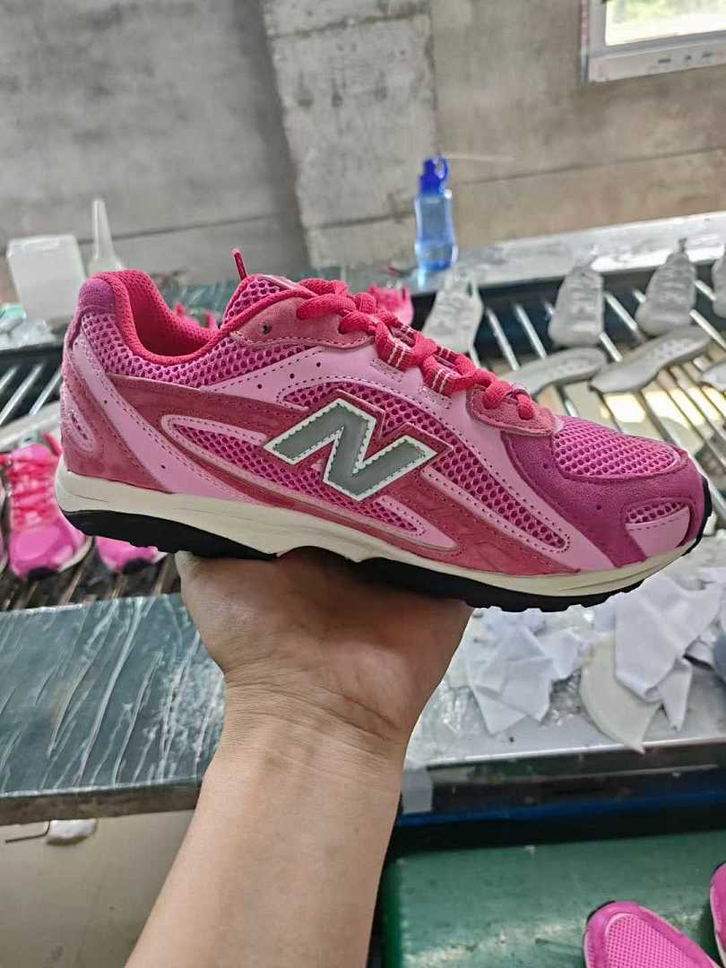 New Balance 2040 Pink Running Shoes Sneakers Women's Athletic Trainers
