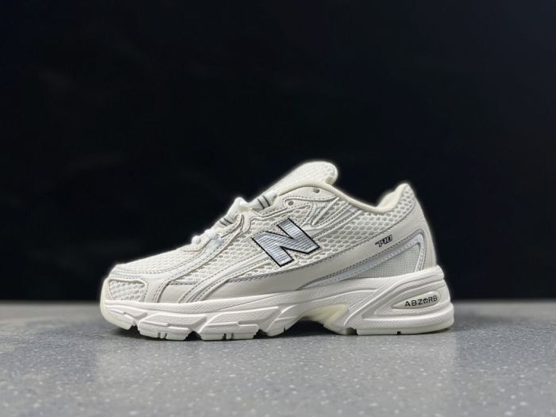 New Balance 740 ABZORB Cream White Retro Running Sneakers