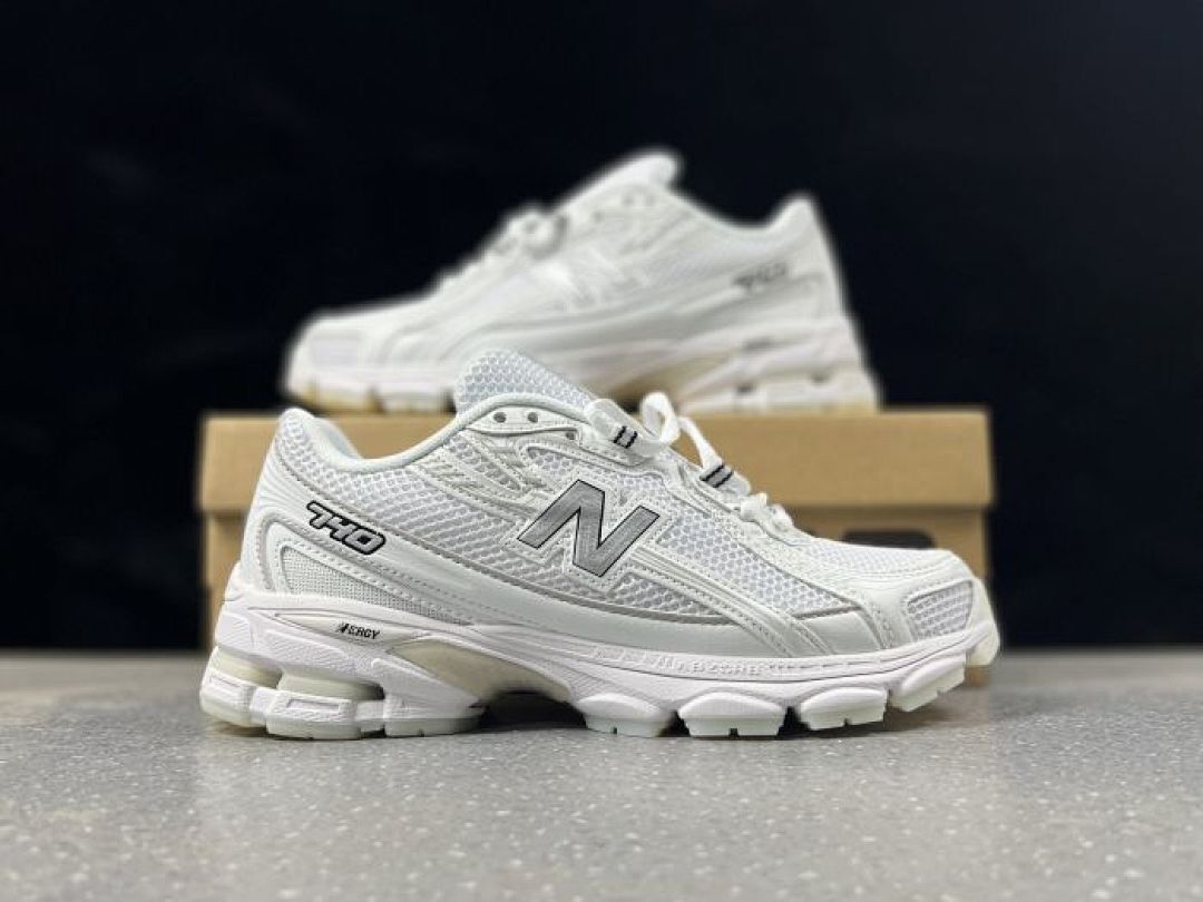 New Balance 740 White Retro Mesh Running Shoes