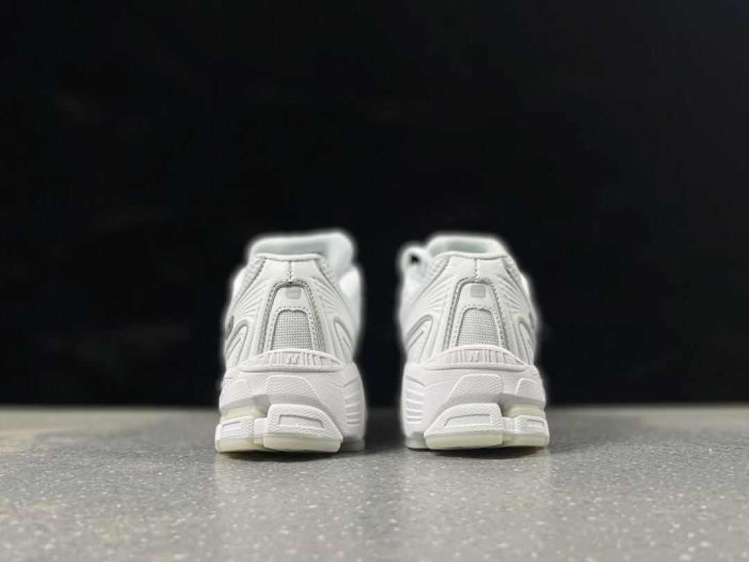 New Balance 740 White Retro Mesh Running Shoes