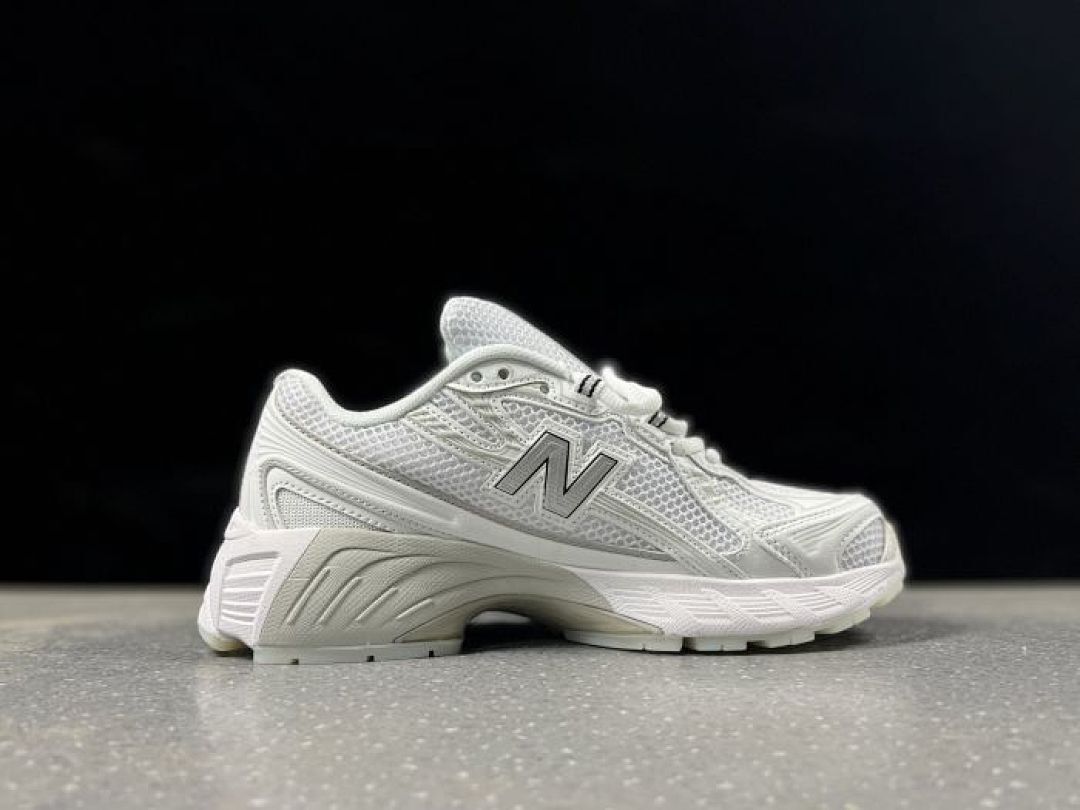 New Balance 740 White Retro Mesh Running Shoes