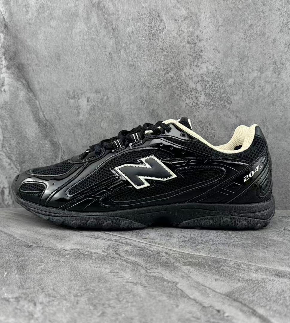 New Balance 2040 Black Mesh Patent Leather Lifestyle Running Sneakers