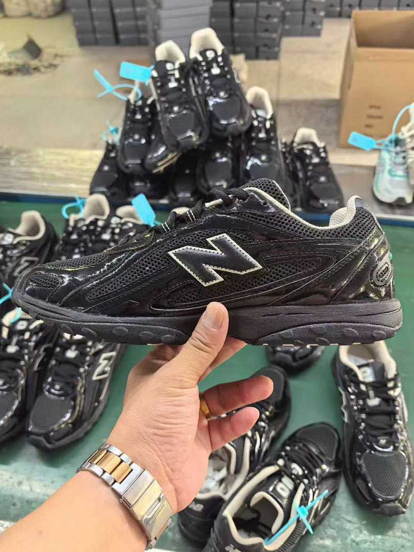 New Balance 2040 Black Mesh Patent Leather Lifestyle Running Sneakers