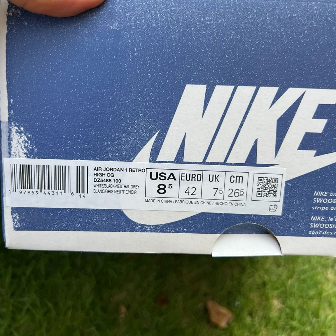 Air Jordan 1 Retro High OG Dark Marina Blue 555088-404