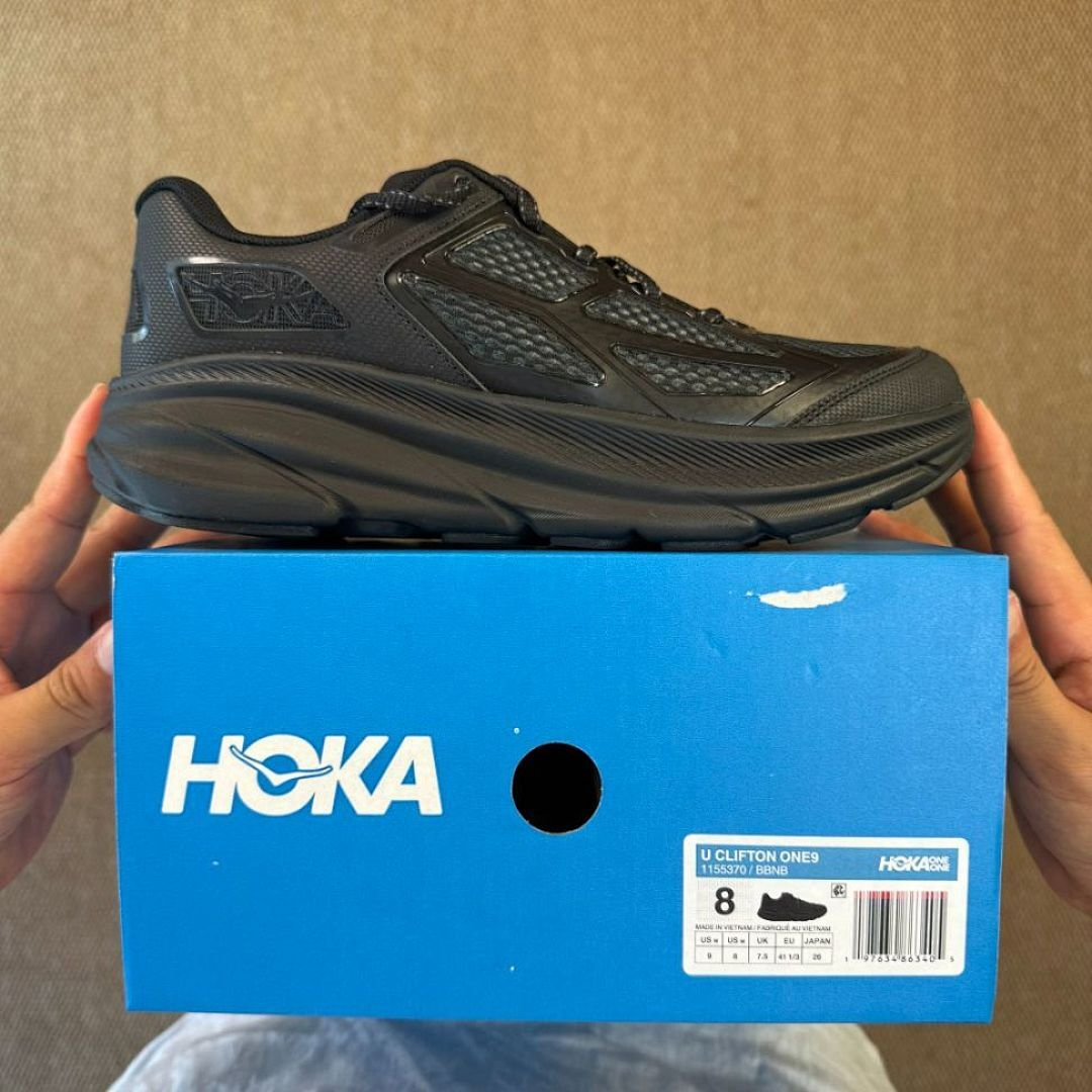 Hoka Bondi 8 Triple Black Running Shoes