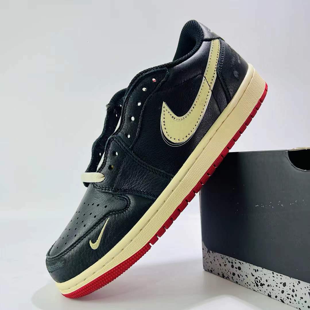 Air Jordan 1 Low SE Black Sail Gym Red Mini Swoosh Stitched Sneakers
Air Jordan 1 Low SE 'Black/Sail/Gym Red'