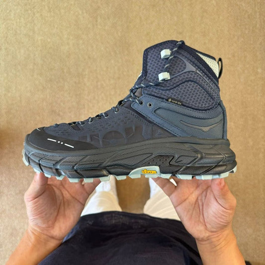 Hoka Kaha 2 GTX Mid Hiking Boots Outer Space Shifting Sand