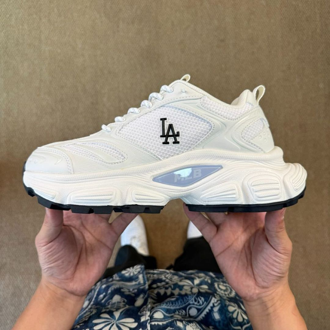 MLB Chunky Liner Shoes LA Dodgers White 3ASXCA13N-50WHS