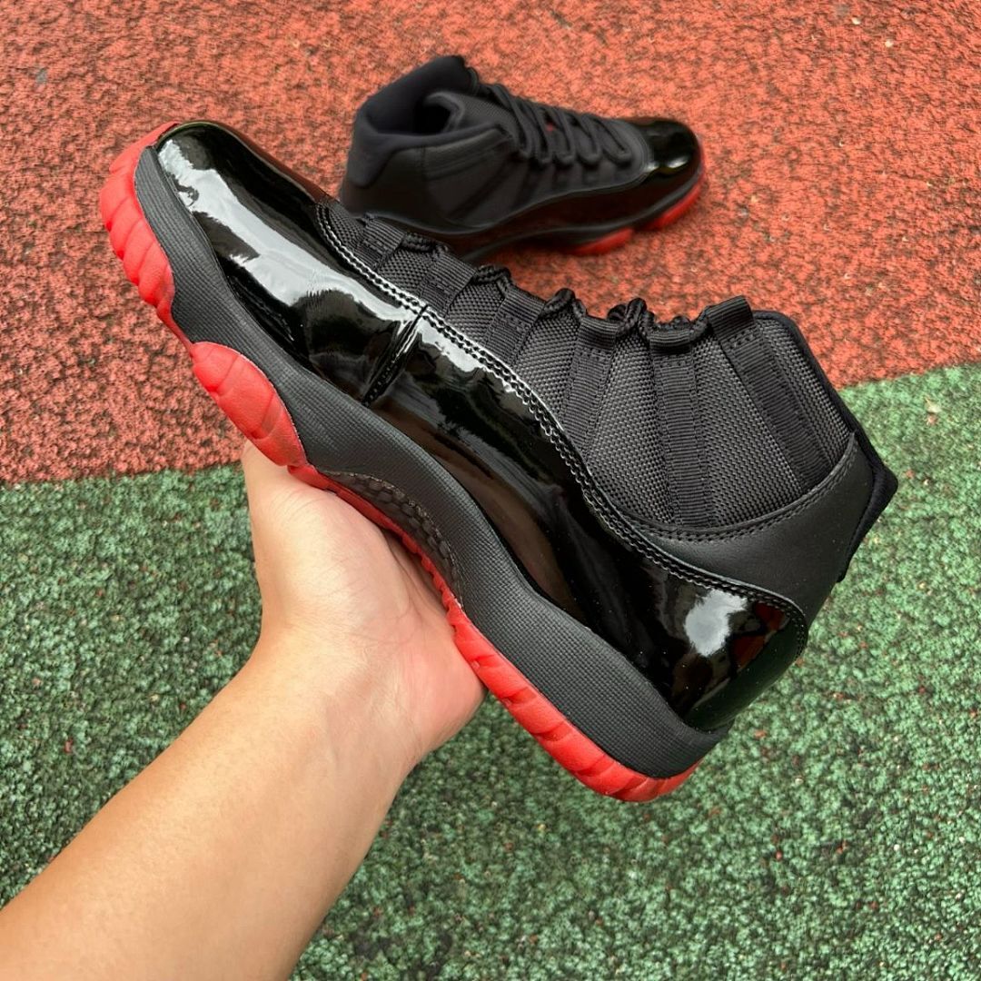 Air Jordan 11 Retro Bred 2019 378037-061