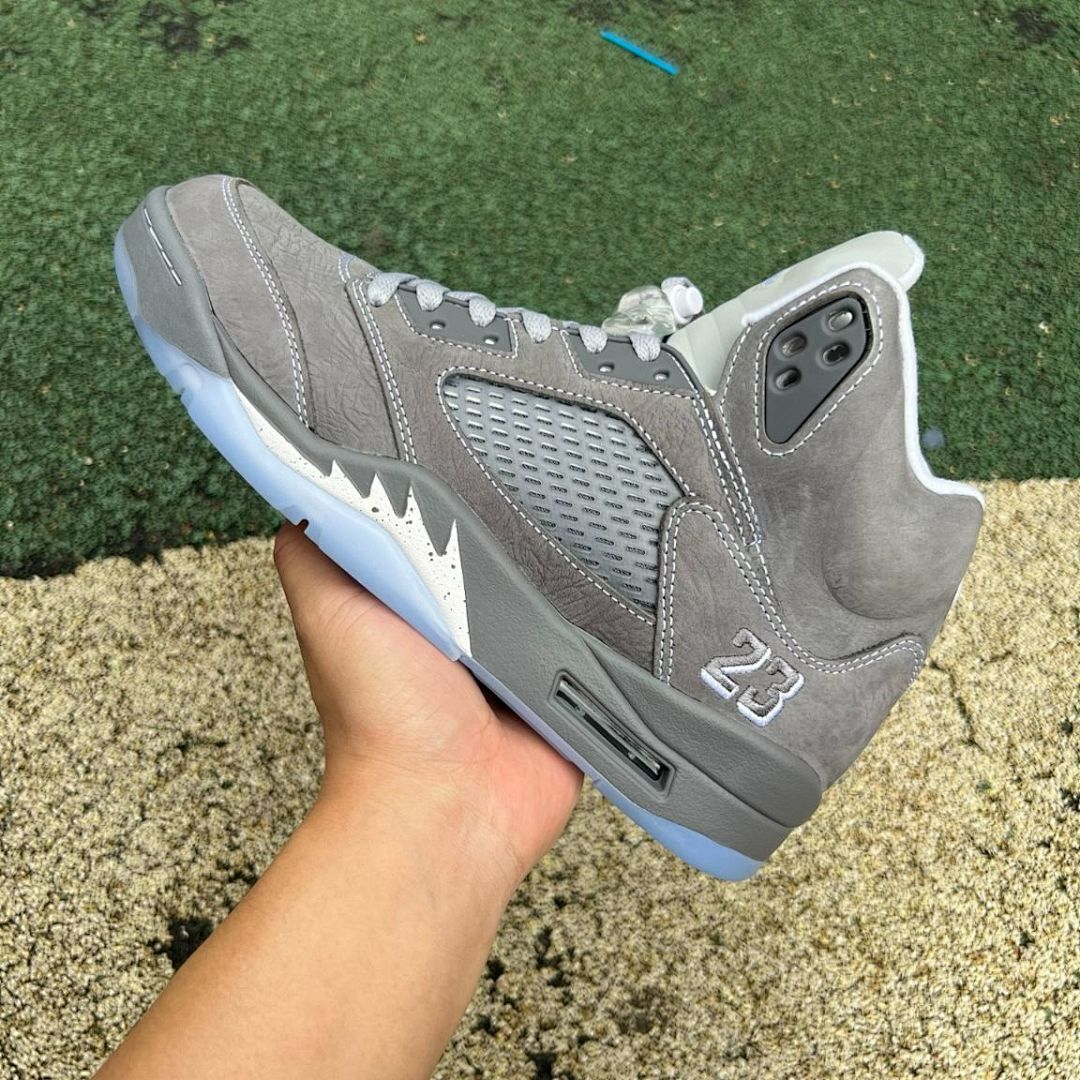 Air Jordan 5 Retro Wolf Grey 136027-005
