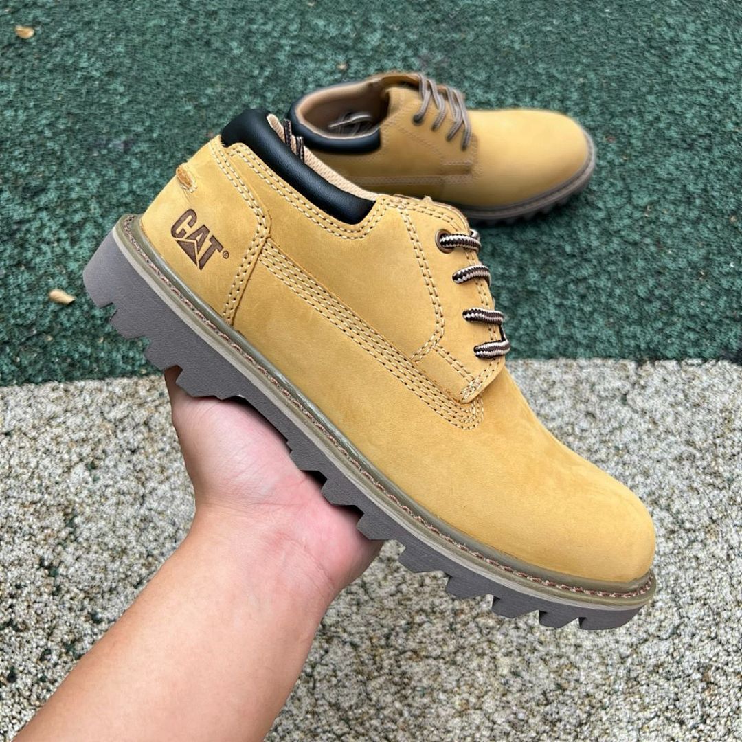 Caterpillar CAT Men's Deplete Chukka Boots Honey Reset P720230
