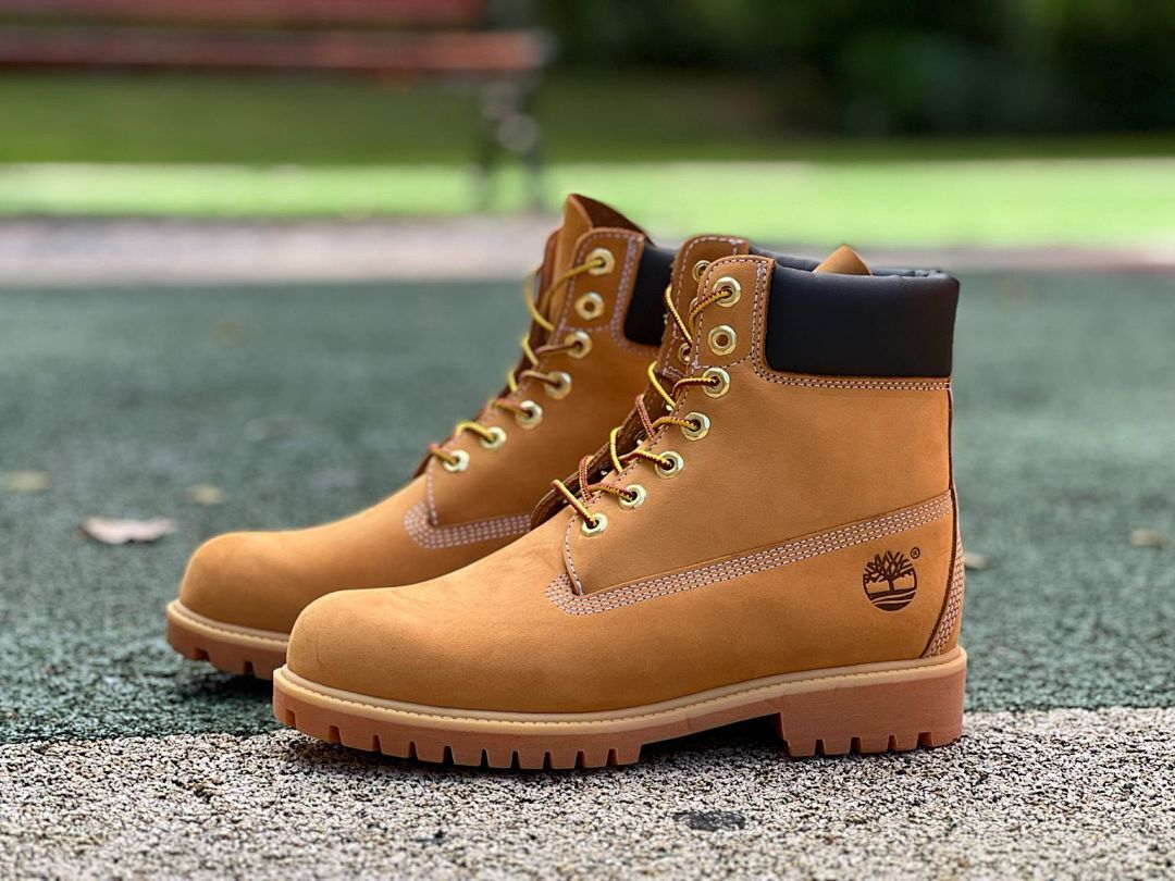 Timberland Men's 6-Inch Premium Waterproof Boot Wheat Nubuck 10061